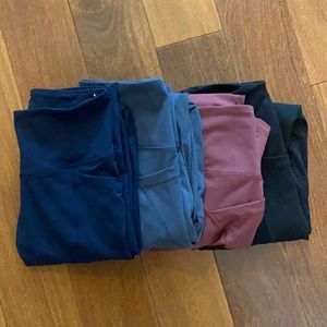 4 pairs of old navy go dry leggings. Bundle of leggings